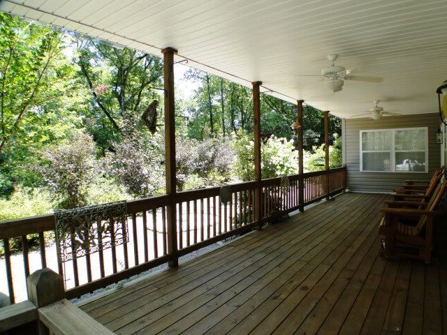 Beautiful covered deck to enjoy the mountain days, Smokey Mountain Properties, Blue Ridge Mountain Homes